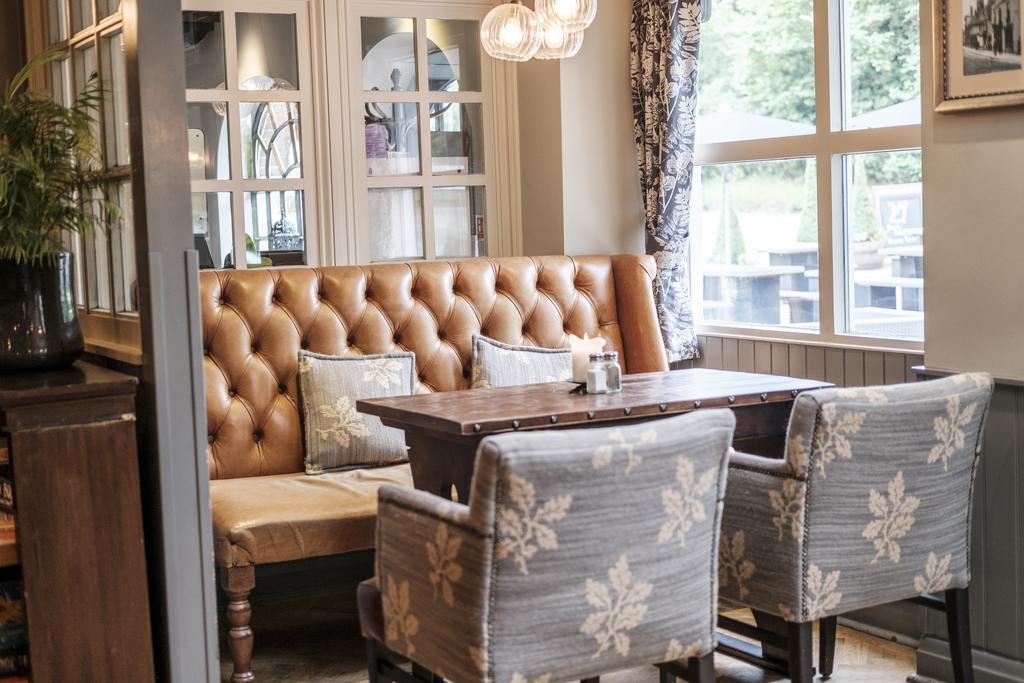 The Princess Royal Farnham  Exterior foto