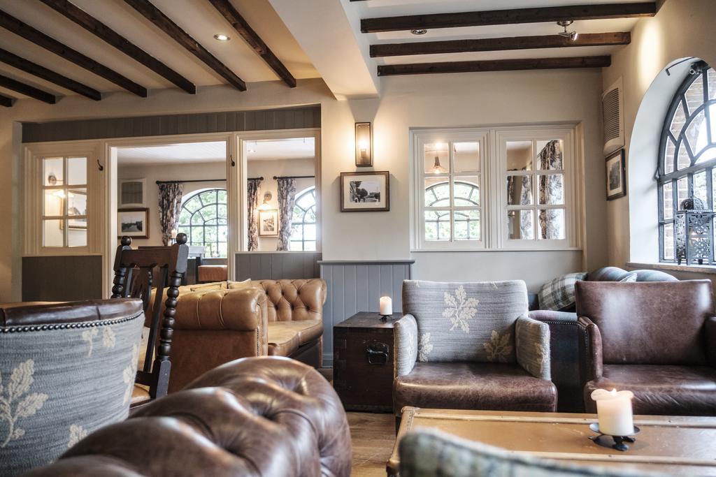 The Princess Royal Farnham  Exterior foto