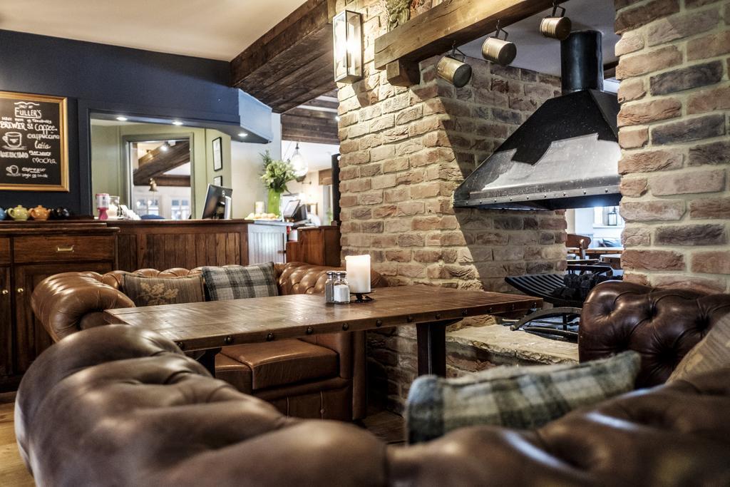 The Princess Royal Farnham  Exterior foto