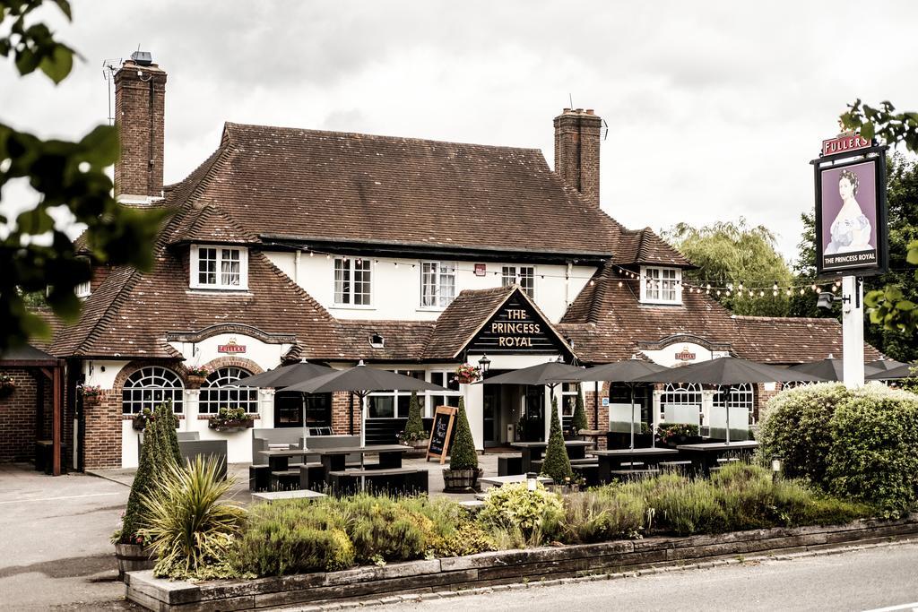 The Princess Royal Farnham  Exterior foto